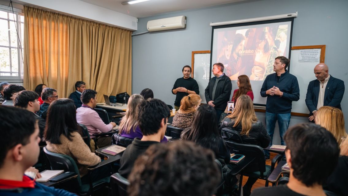 Dictarán una capacitación gratuita en innovación e IA para PyMEs y cooperativas de Jujuy