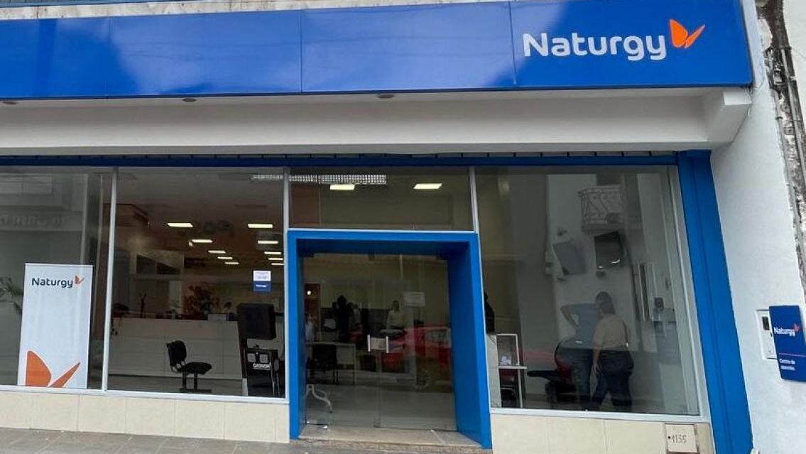 Grave denuncia contra Naturgy por cierre de oficinas y personal precarizado