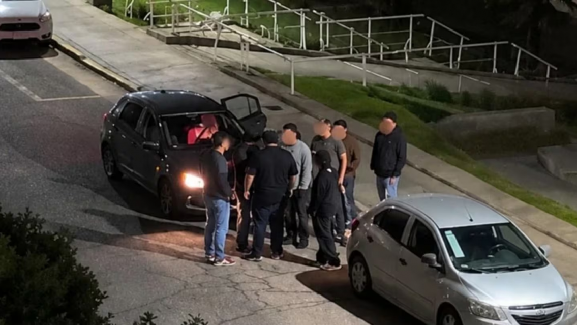 Filtraron el chat que mand� el acusado de empujar a un joven que termin� arrollado