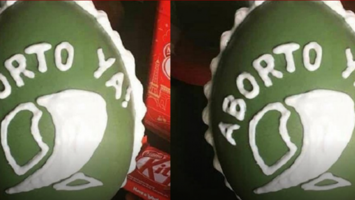 Docentes les repartieron huevos de Pascua a favor del aborto a un montón de alumnitos