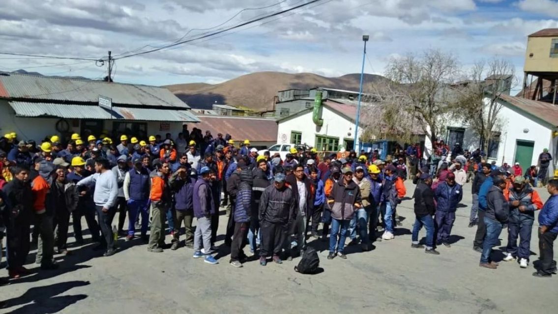 �La mina El Aguilar puede cerrar y los trabajadores van al paro�