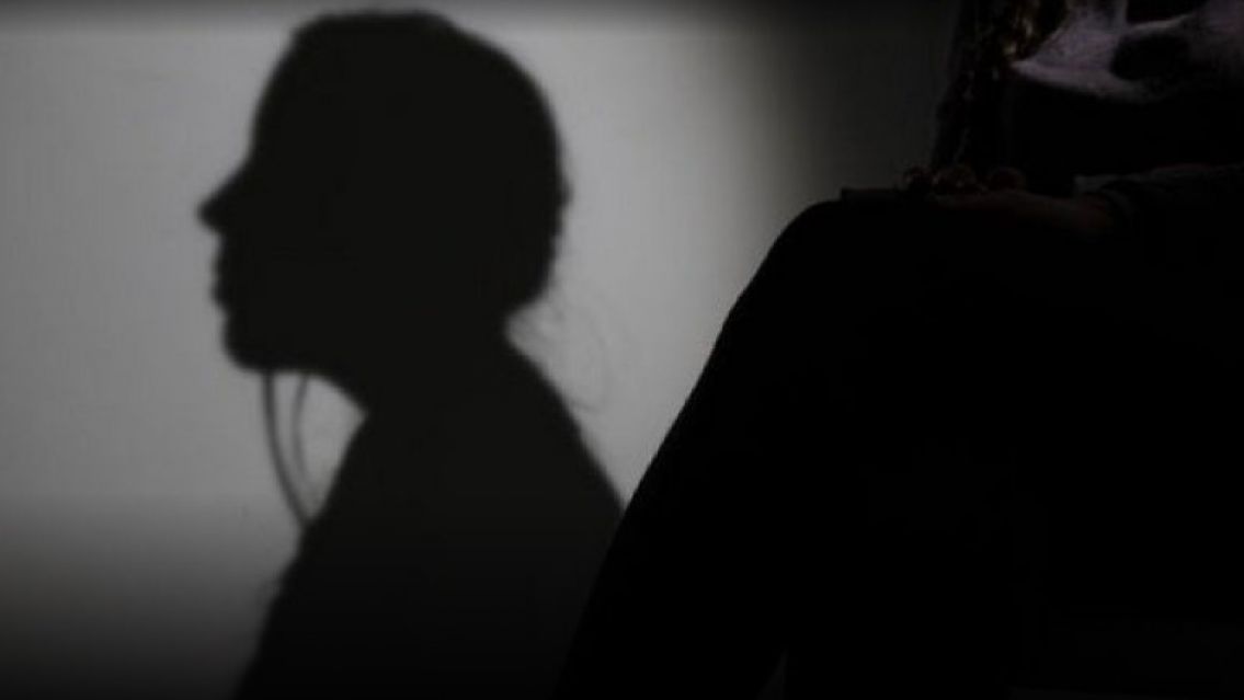 La violaron en grupo y obligaron a casarse con uno de los agresores