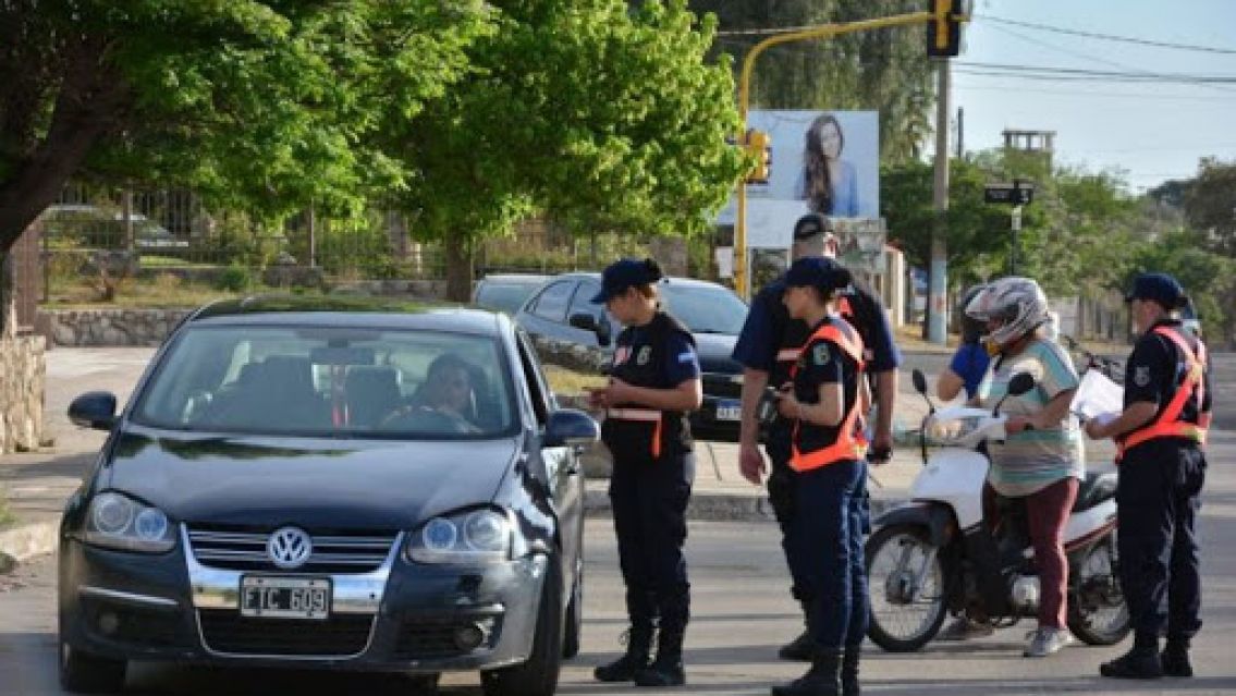 Habilitaron permiso para que varados dentro del pa�s regresen a sus casas: cu�ntos juje�os volver�an