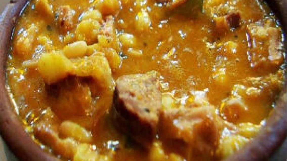 Como Preparar un Locro Bien Juje�o para el 25 de Mayo 