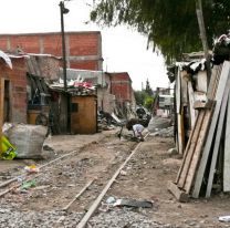 Para no ser pobre, una familia tipo necesitó 320 mil pesos