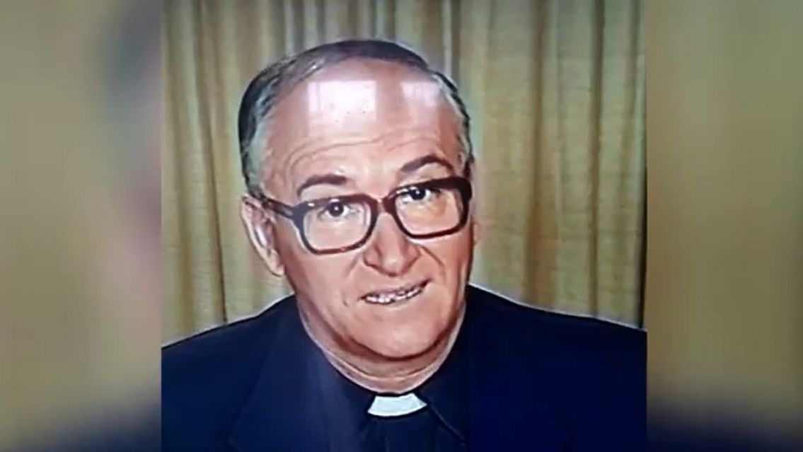 Padre Ceschi: "Es muy doloroso tener un hijo homosexual"
