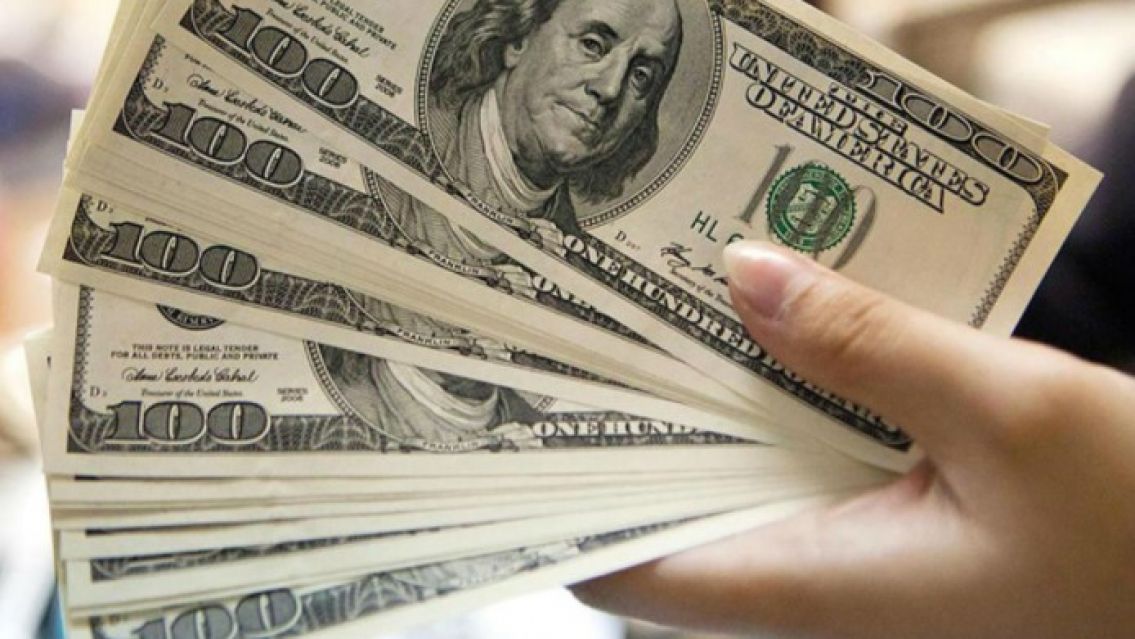 Devoluci�n del 35% del d�lar ahorro: �Qui�nes la podr�n pedir y c�mo tramitarla?