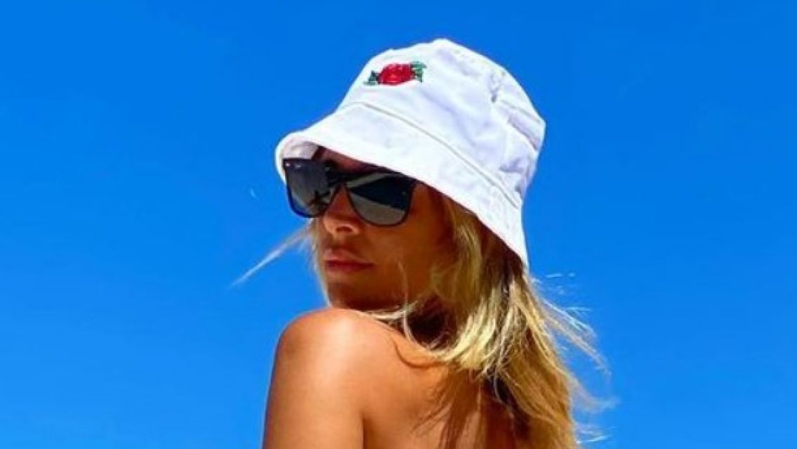 Sol Pérez salió con una tanga ultra mínima a la pileta y se congeló por el frío