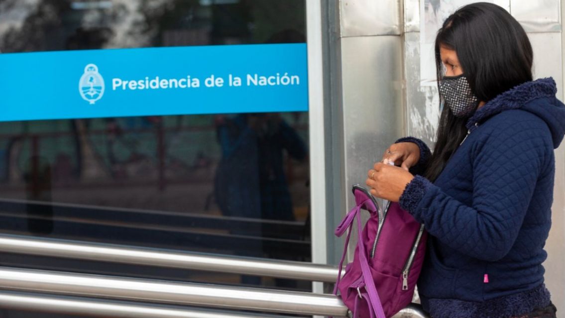 Se viene un aumento para la AUH: el nuevo monto que pagar� ANSES