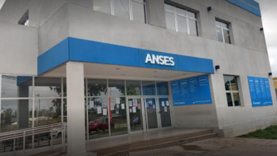 ANSES confirmó la fecha de pago del último IFE: cuándo ...