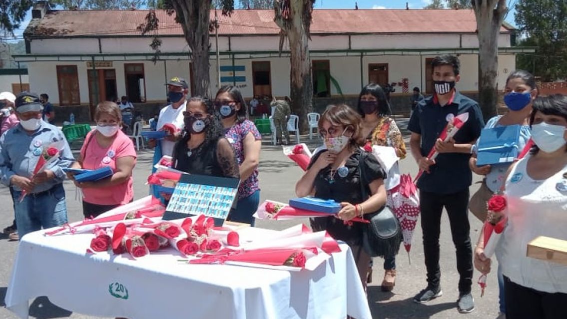 Con la presencia del Ministro de Defensa: homenajearon a los submarinistas juje�os