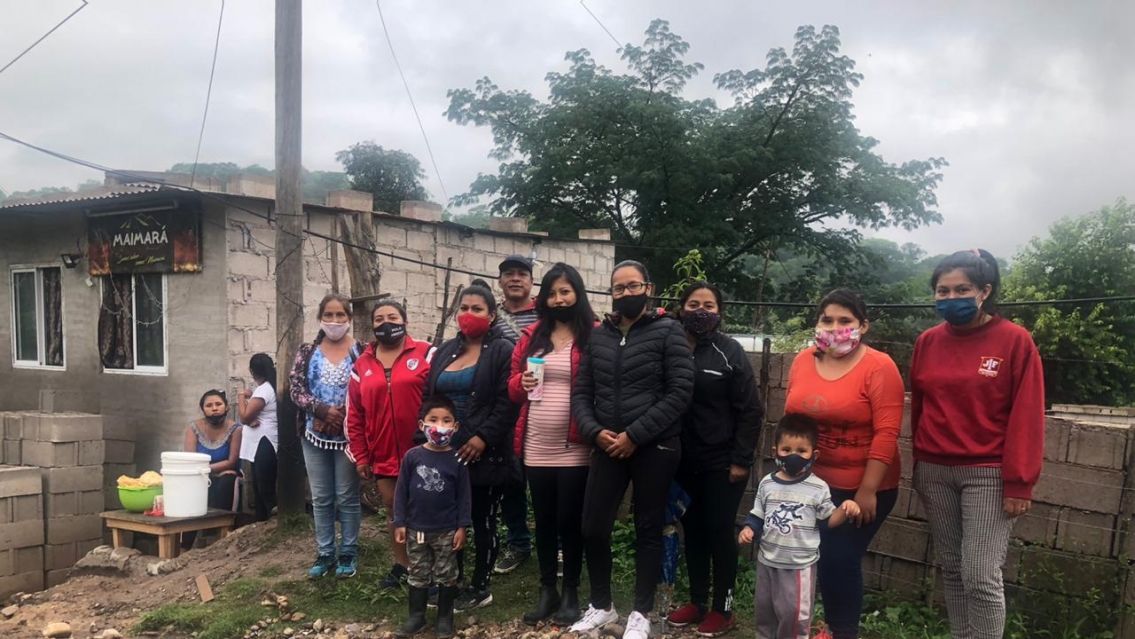 No tener nada y darlo todo: la realidad del merendero "Pasito a pasito"