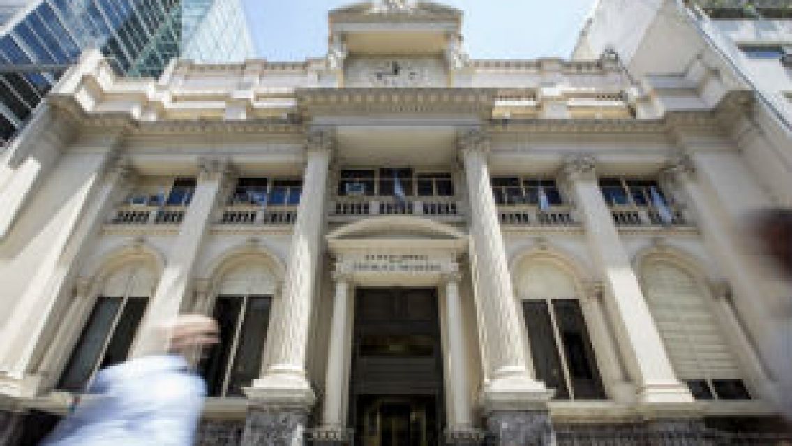 El Banco Central busca j�venes para trabajar: los pasos para entrar�