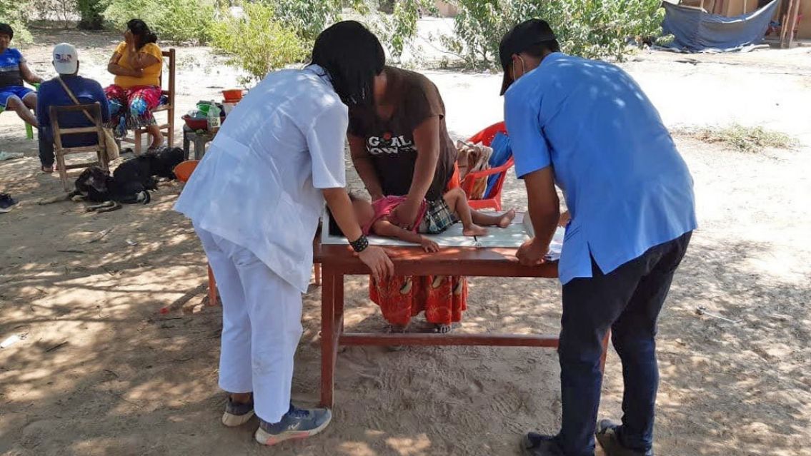 Es wichí, se recibió de médica en Cuba y regresó a su tierra a salvar a los suyos