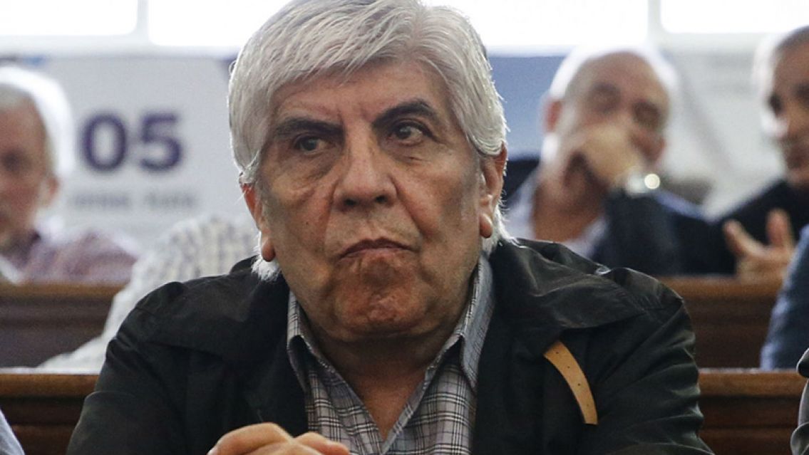 Hugo Moyano: "Estoy vacunado porque soy el presidente de dos obras sociales"