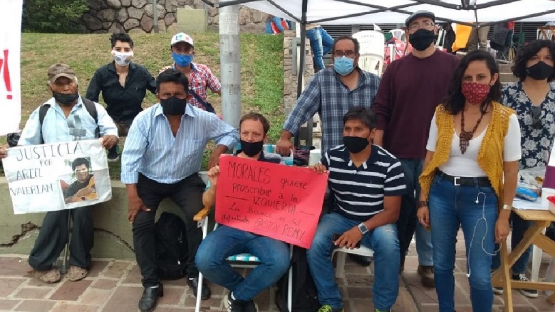 Jujuy se moviliza contra la proscripci�n al diputado Remy