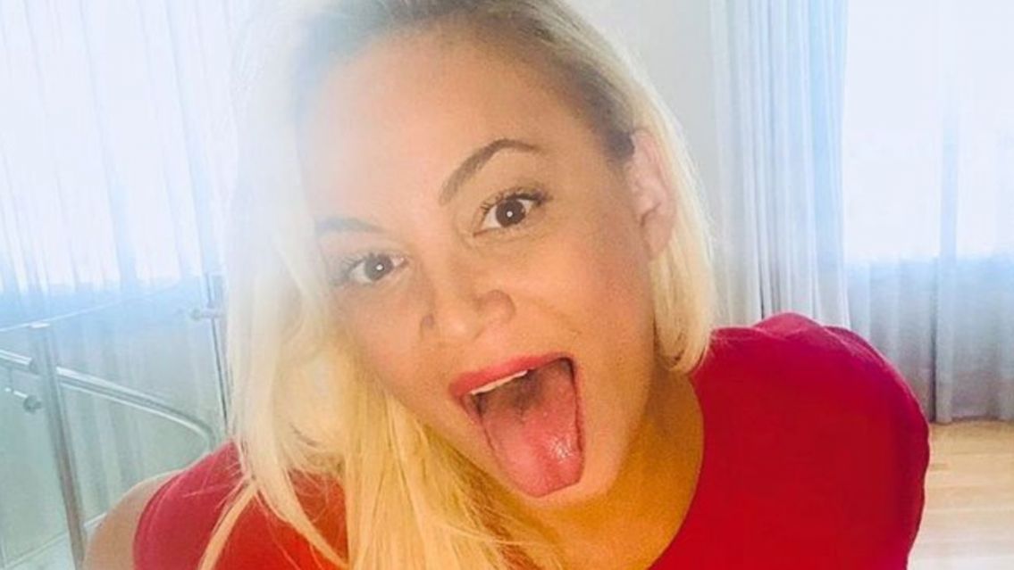 Fin de semana hot: María Eugenia Ritó subió 6 fotos desnuda