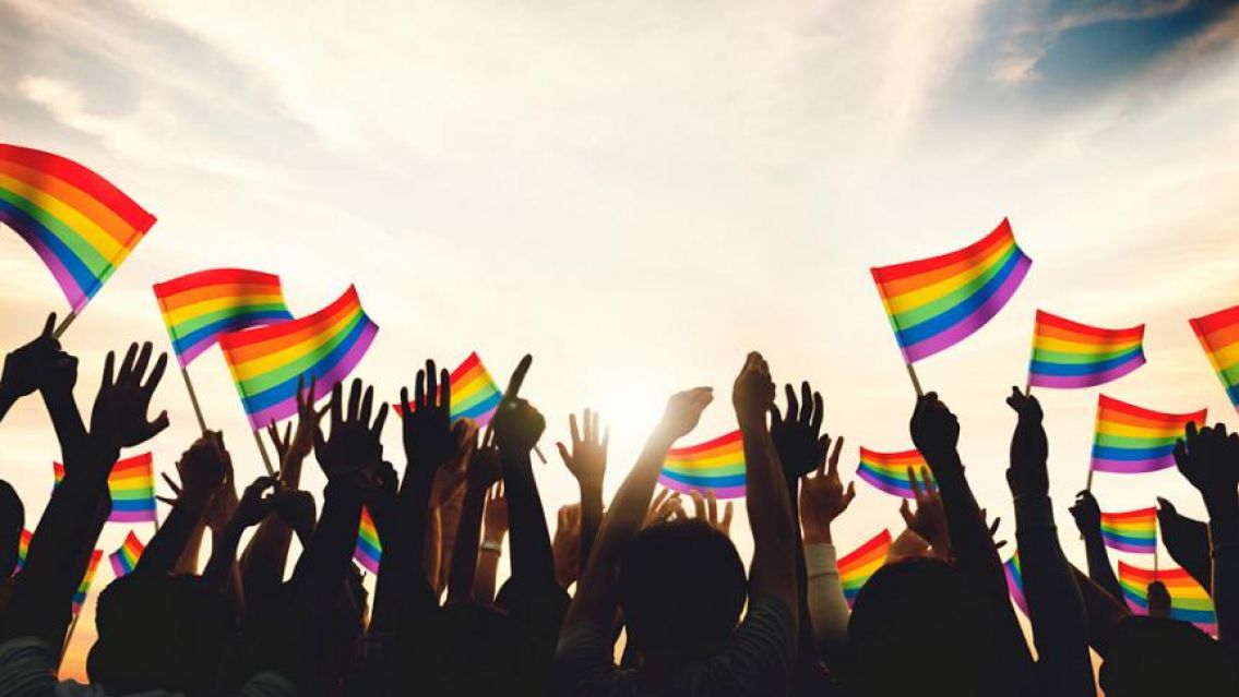 Becas Progresar de casi $10000 para madres solteras, personas trans y travestis