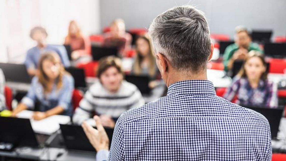 Curso de idiomas: hoy jueves �ltimo d�a para inscribirse. Ingl�s, franc�s, quechua, guaran� y m�s