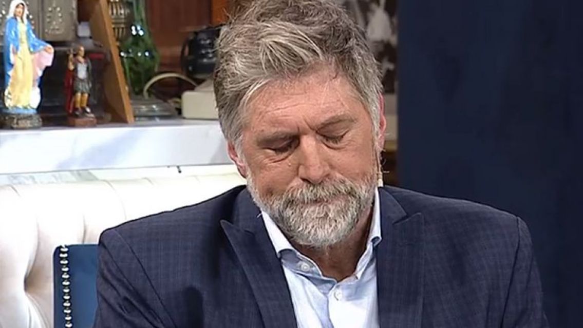 El canal América no quiere saber nada con Horacio Cabak, Lo bajaron de este programa: