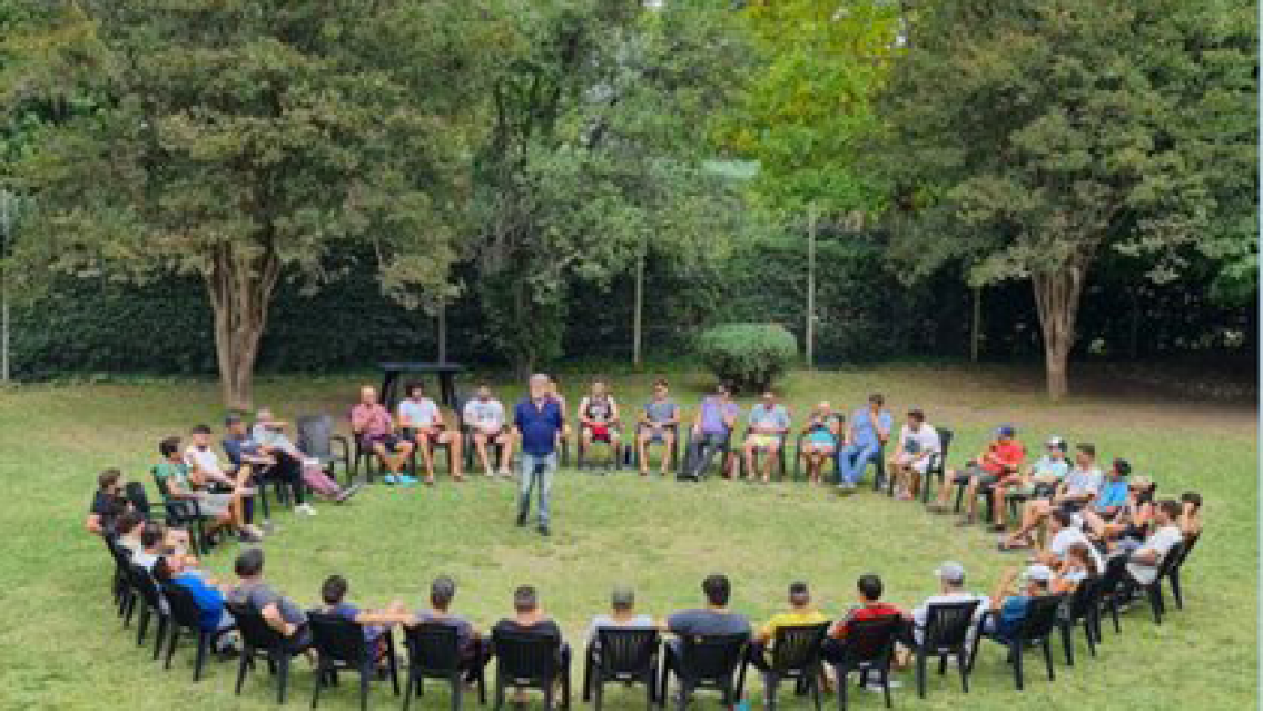 Famoso norteño da charlas sobre drogas pero se negó a hacerse un antidoping