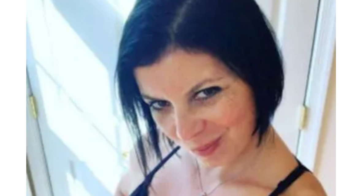 Fotos hot: Dejó la microbiología para dedicarse de lleno a OnlyFans. Gana mucho más.