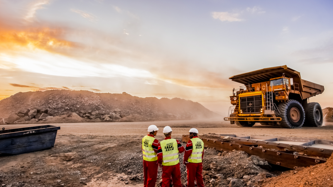 Pagan un muy buen sueldo. Esta minera ofrece 4 mil puestos de trabajo