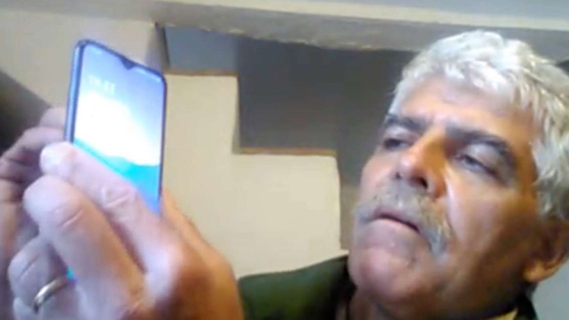 Se cort� el dedo en un accidente pero lo sigue usando, �c�mo?