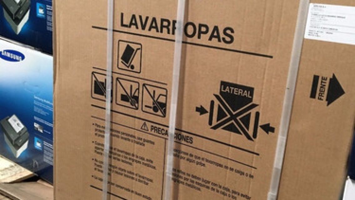 Dos presos se escaparon en cajas de cartón, es la segunda vez que lo logran