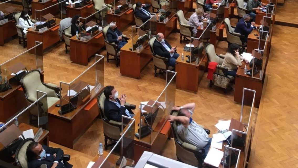 Mujeres violentadas por funcionarios podr�an ocupar el cargo de su agresor