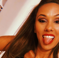 &iexcl;&iexcl;&iexcl;Infartante!!! Barby Silenzi entangada y de espaldas en el balc&oacute;n