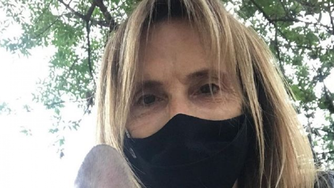 Pas� de ser figura de la tele y del teatro, a no llegar a fin de mes. Se mud� de Buenos Aires, al interior del pa�s