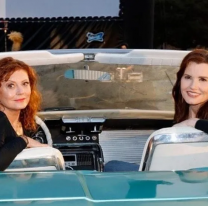 Históricas actrices de Hollywood se demostraron su amor con un fogoso beso