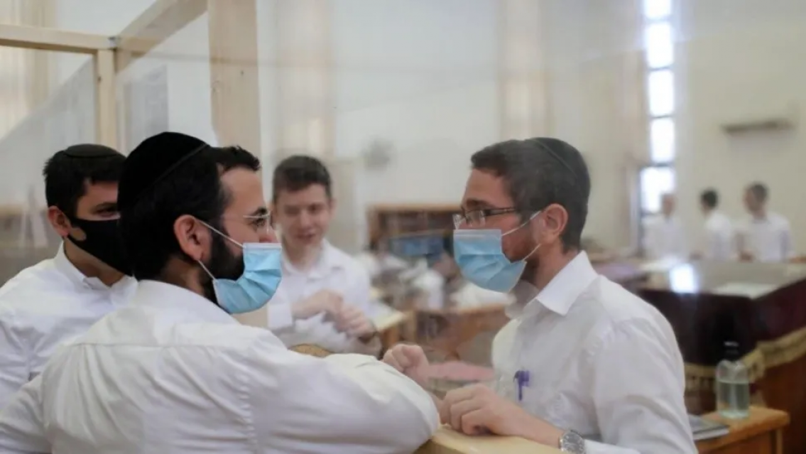 Dejaron de usar barbijo y hubo rebrote. Lo que pas� en este pa�s tiene que servir de ense�anza