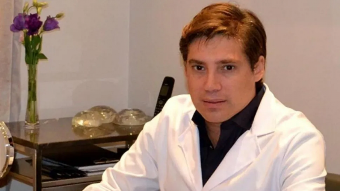 El cirujano de las famosas que muri� en Miami tras el derrumbe del edificio