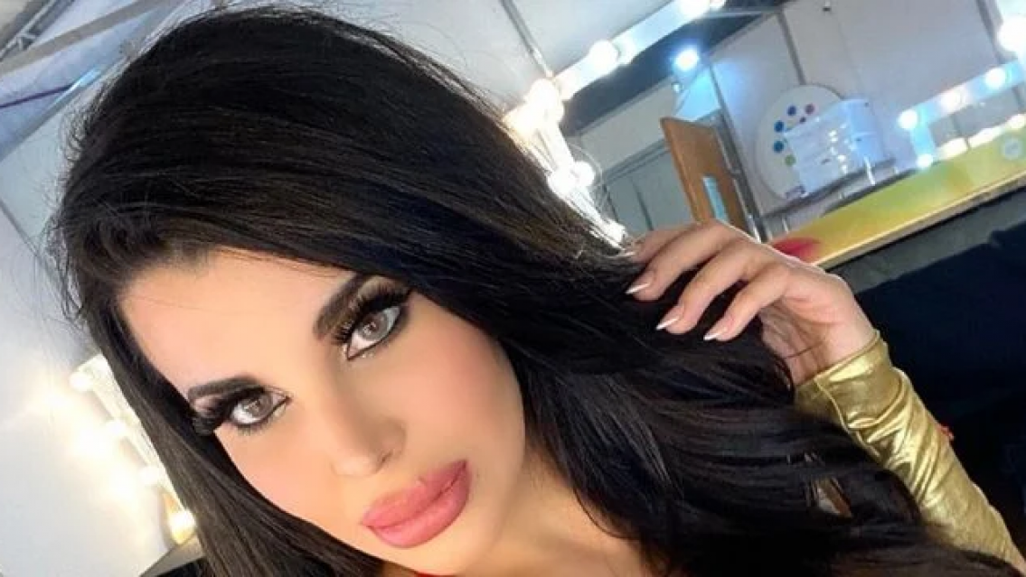 El tr�o sexual de Charlotte Caniggia en el reality mexicano del que participa