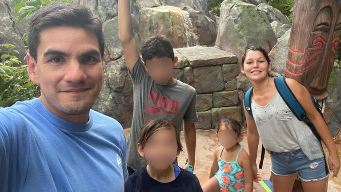 Varados reclaman: "vamos a perder nuestro almacén". No todos son ricos, este es el caso de una familia humilde y trabajadora