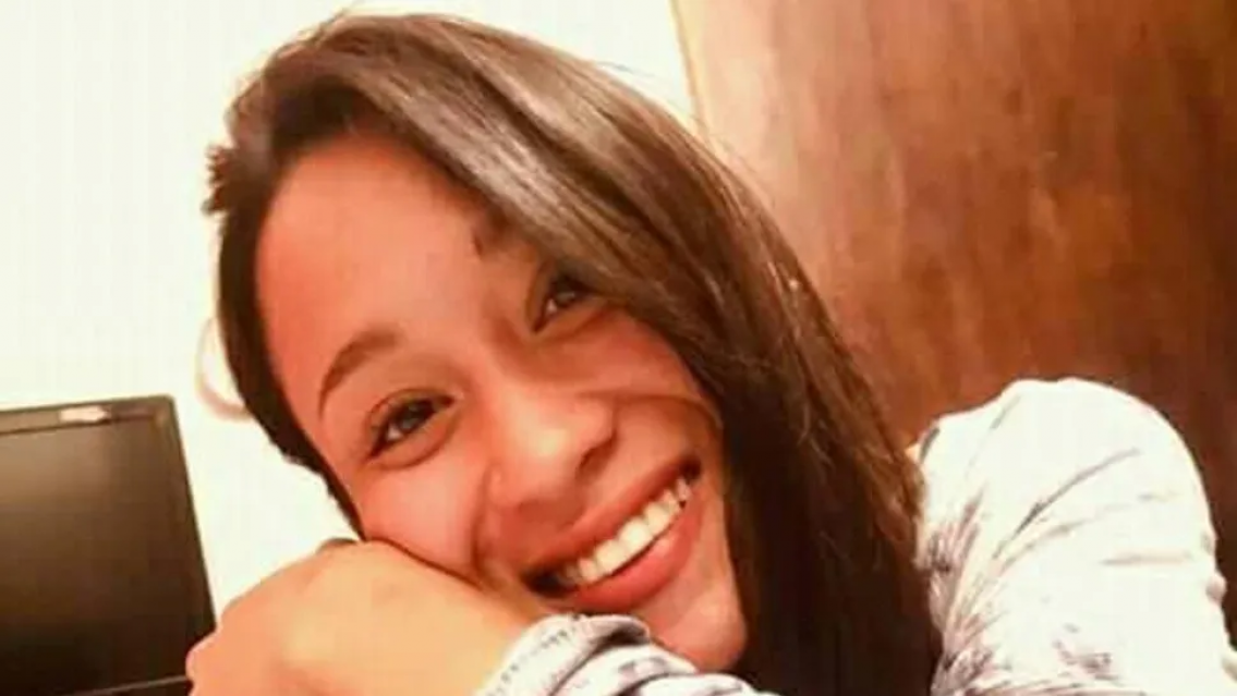 Le ofreci� trabajo a su ex novia y la mat� a cuchilladas adentro del negocio