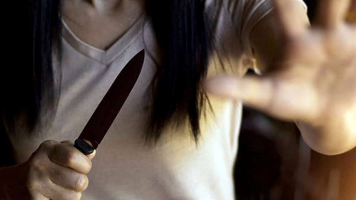 "Te est�s llevando un vino", y lo apu�al�. La norte�a agredi� a un hombre por la bebida