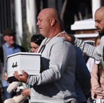 Una mujer asesin&oacute; a su beb&eacute; y el padre de la criatura carg&oacute; en brazos el ata&uacute;d hasta el cementerio