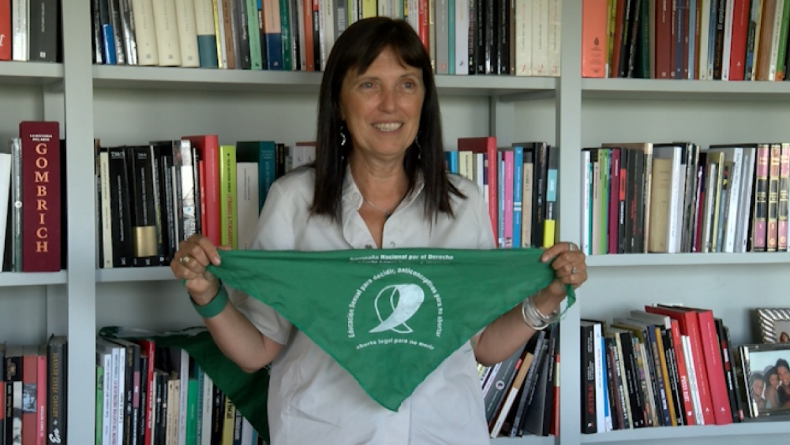 "Est� ensa�ada con la iglesia por su militancia pro aborto", evang�licos contra El Reino