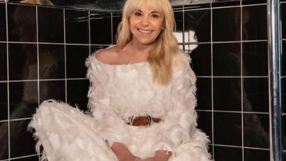 Se filtr� la foto que Claudia Villafa�e no quer�a que nadie viera