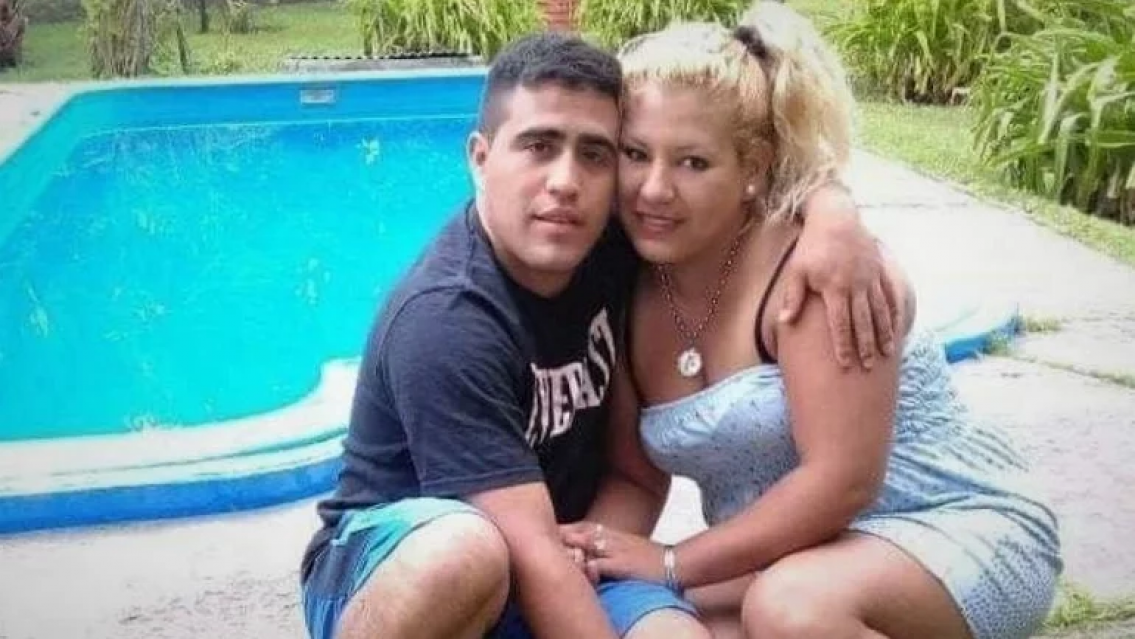 Quemó viva a su madre para sacarle dinero por drogas. La roció con alcohol y la prendió fuego