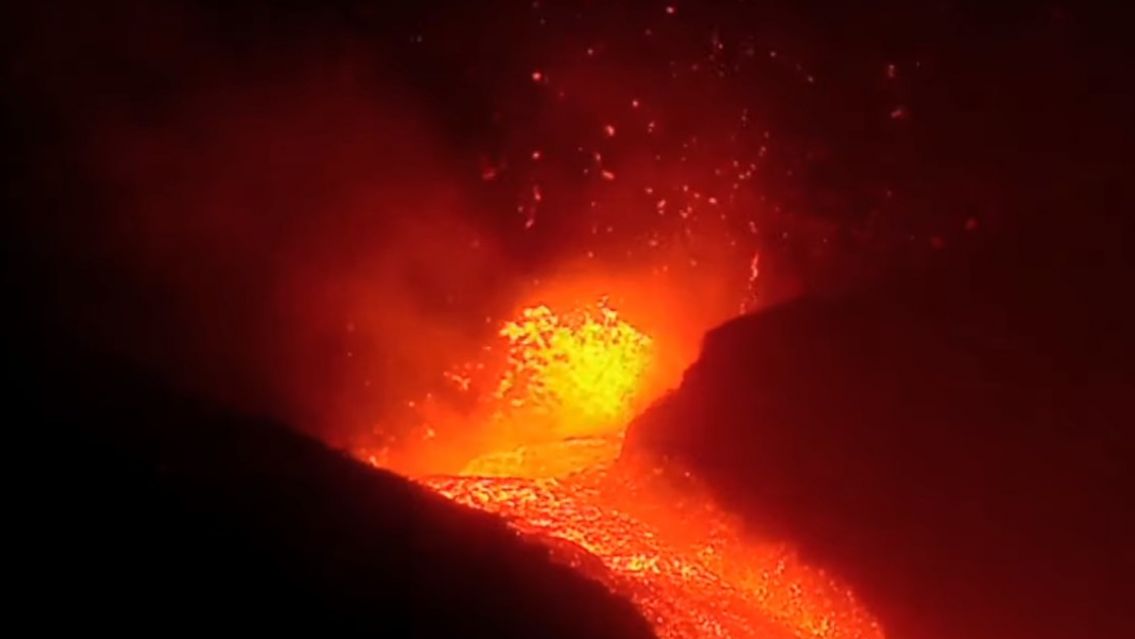 [EN VIVO] El Volcan de La Palma entr� en fase explosiva