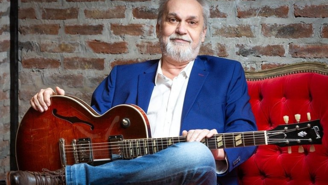 Dolor en el mundo art�stico por esta muerte. El �ltimo adi�s de David Leb�n