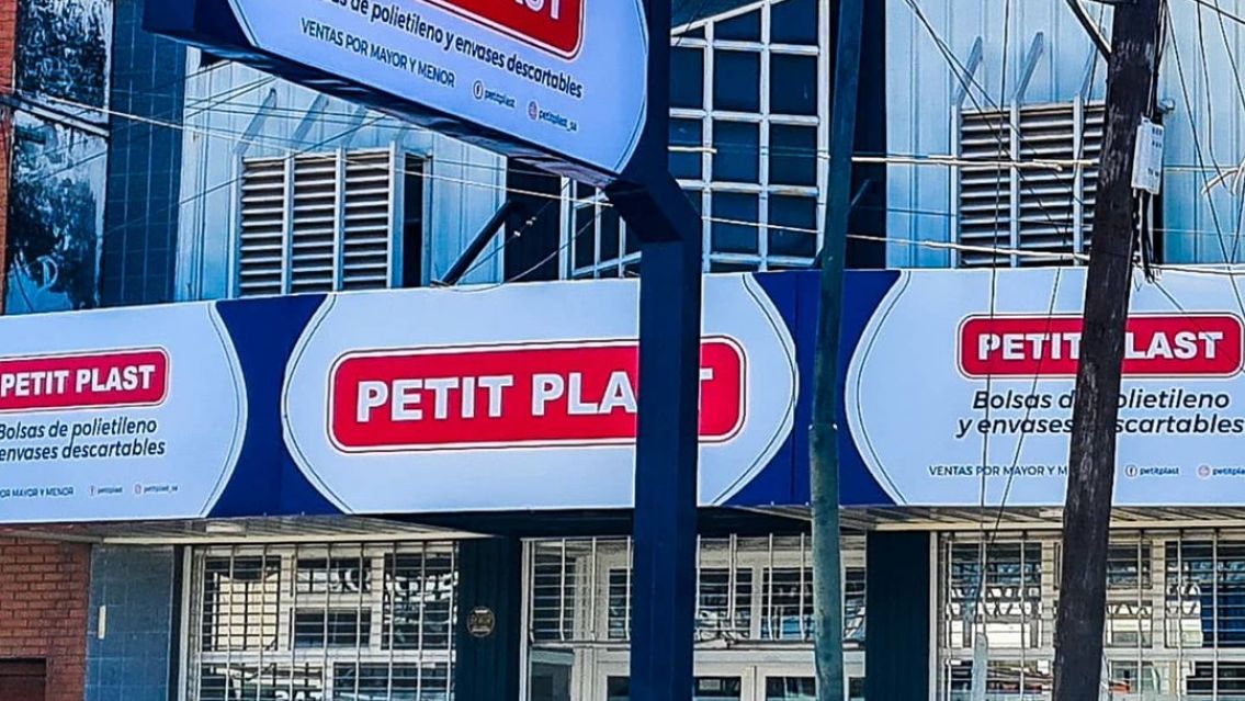 Prohiben en Jujuy la venta de productos de la empresa salte�a Petit Plast