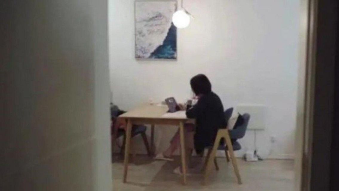 Durante 9 años ahorraron el 90 % de sus sueldos y se compraron dos departamentos: ¿Cómo sobrevivieron?