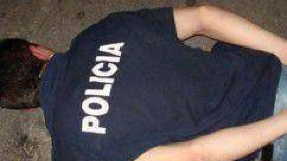 Piden 50 a�os para el polic�a acusado de matar a su pareja en Jujuy