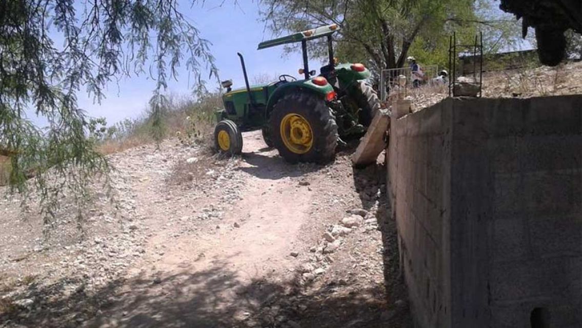 Tragedia en una finca de Jujuy: Pe�n muri� aplastado por un tractor�