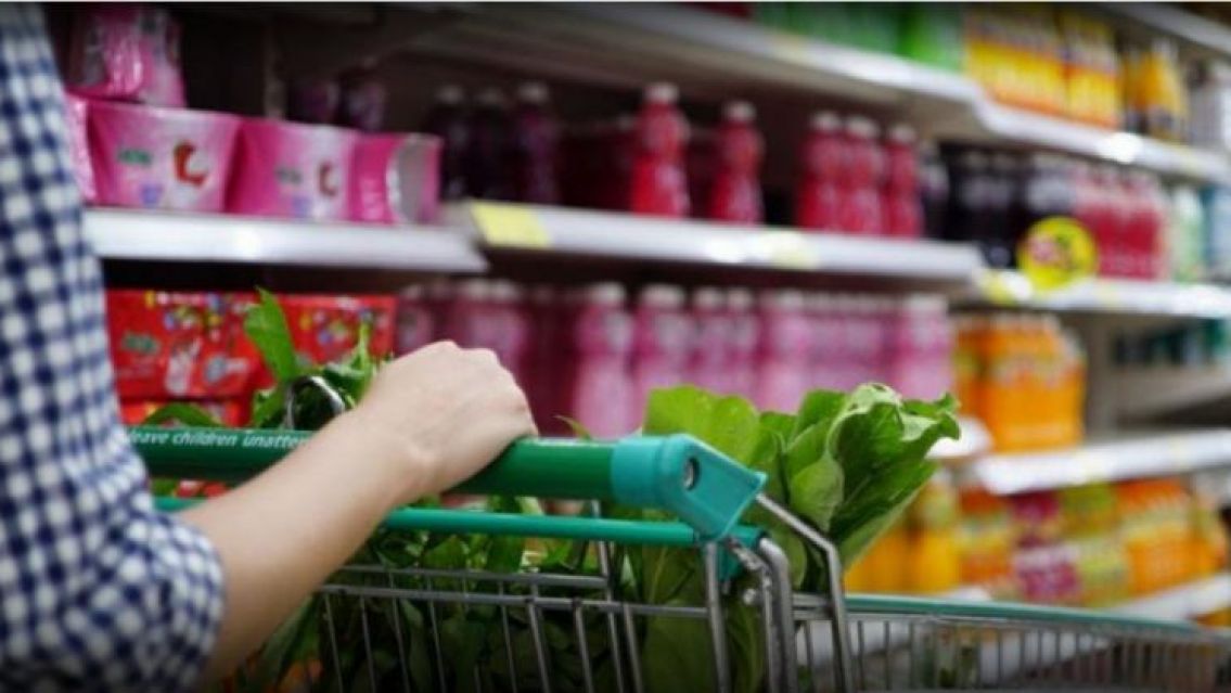 Una familia juje�a necesit� casi $68 mil para no ser pobre